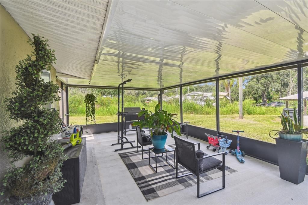 На продажу: $335,000 (3 спален, 1 ванн, 1304 Квадратных фут)