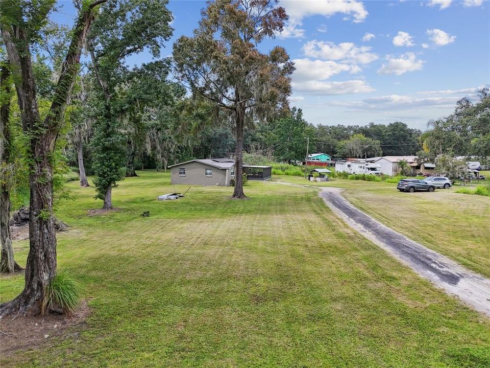 На продажу: $335,000 (3 спален, 1 ванн, 1304 Квадратных фут)