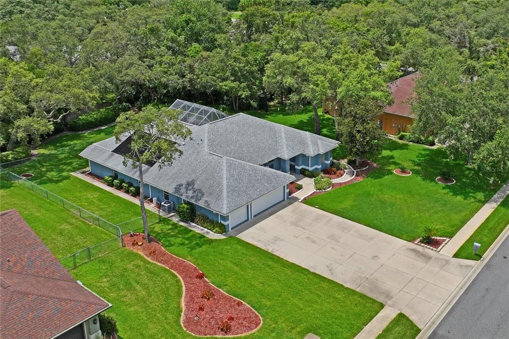 Под контрактом: $573,000 (4 спален, 3 ванн, 2847 Квадратных фут)