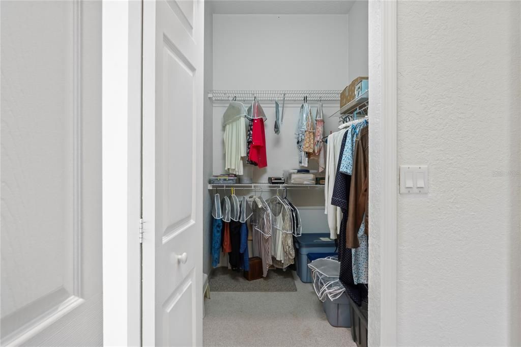 Под контрактом: $573,000 (4 спален, 3 ванн, 2847 Квадратных фут)