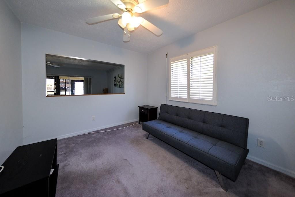 For Sale: $219,850 (3 beds, 2 baths, 1286 Square Feet)