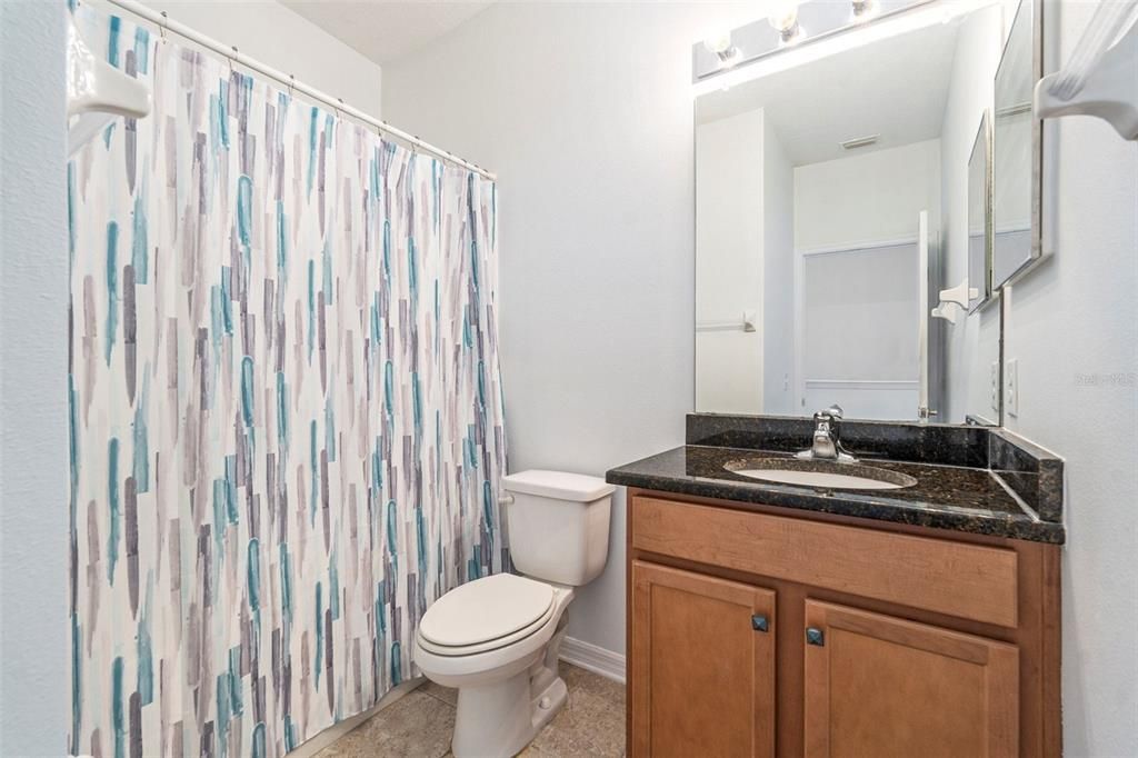 For Sale: $230,000 (2 beds, 2 baths, 1390 Square Feet)