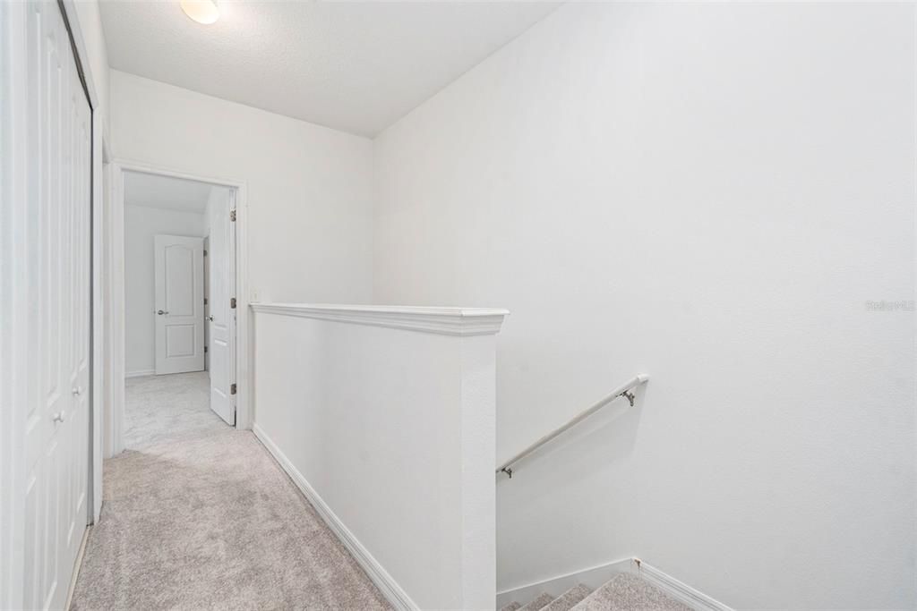 For Sale: $230,000 (2 beds, 2 baths, 1390 Square Feet)