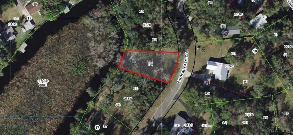 待售: $118,000 (0.76 acres)