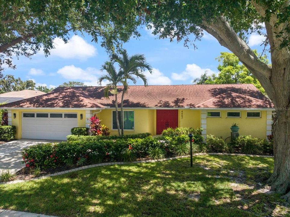 Недавно продано: $545,000 (3 спален, 2 ванн, 1904 Квадратных фут)