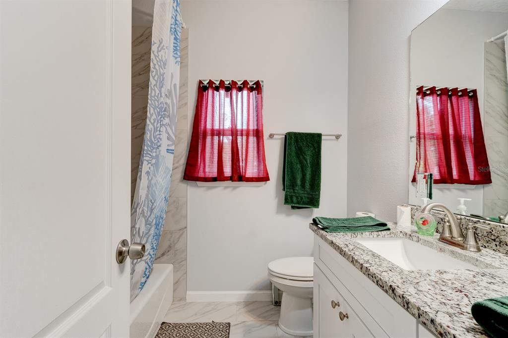 For Sale: $299,000 (3 beds, 2 baths, 1206 Square Feet)