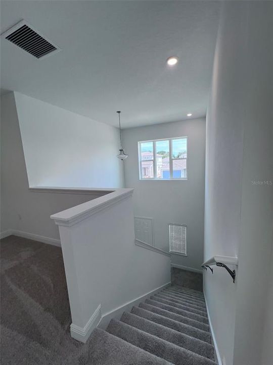 En Renta: $3,500 (4 camas, 2 baños, 2100 Pies cuadrados)