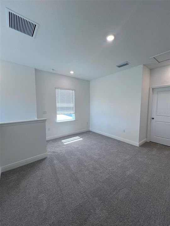 En Renta: $3,500 (4 camas, 2 baños, 2100 Pies cuadrados)