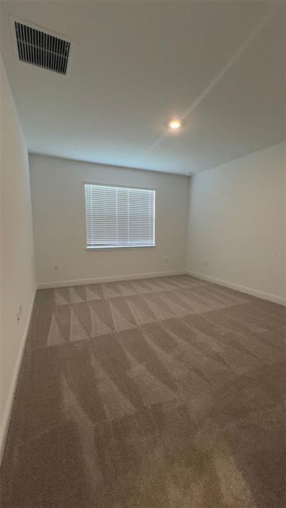 En Renta: $3,500 (4 camas, 2 baños, 2100 Pies cuadrados)