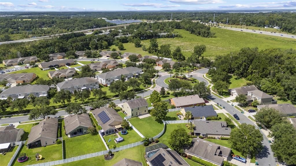 Под контрактом: $350,000 (4 спален, 2 ванн, 2394 Квадратных фут)