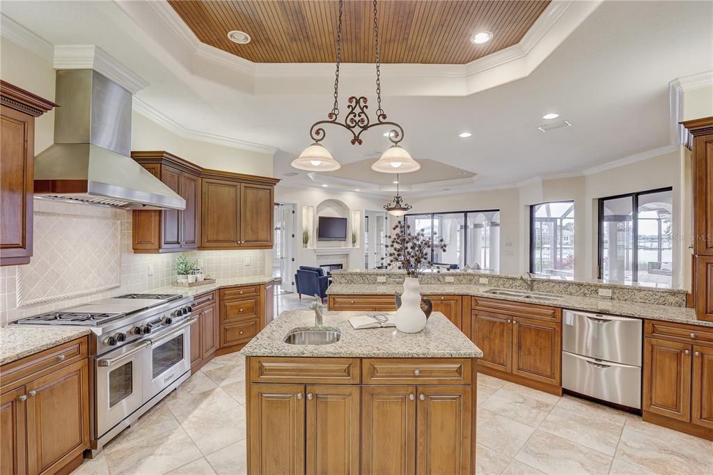 For Sale: $1,895,000 (4 beds, 3 baths, 4307 Square Feet)