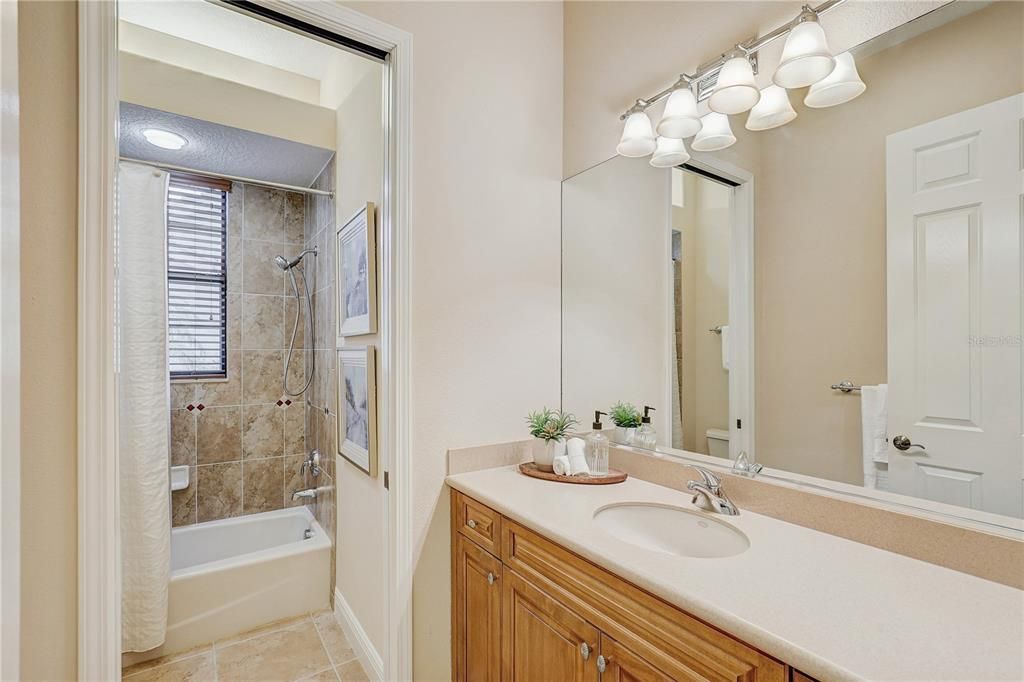 For Sale: $1,895,000 (4 beds, 3 baths, 4307 Square Feet)