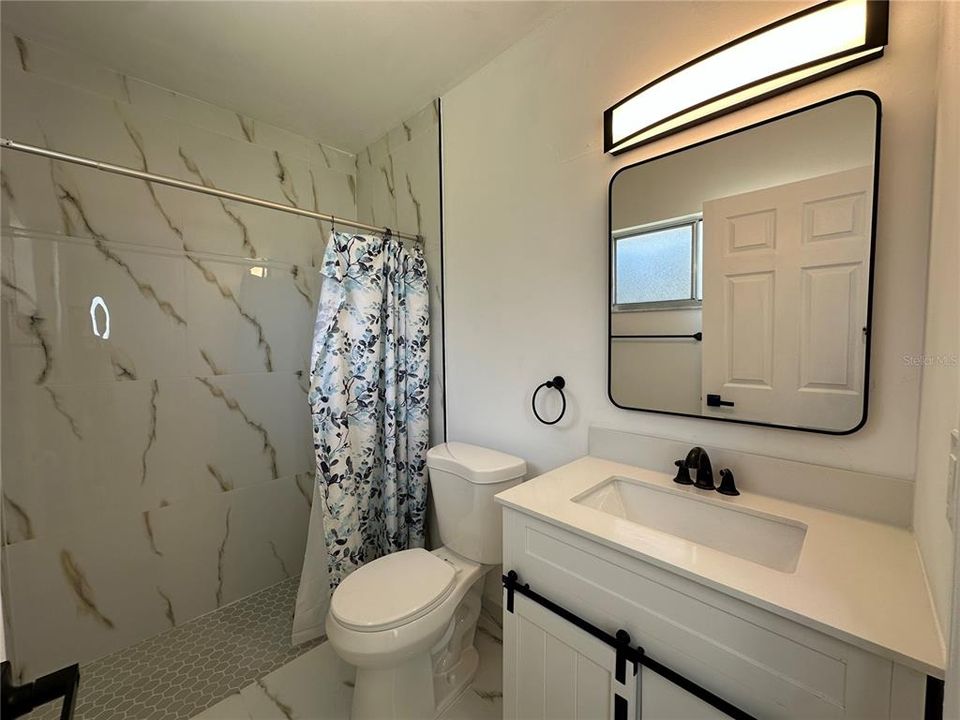 For Sale: $289,500 (3 beds, 2 baths, 1221 Square Feet)