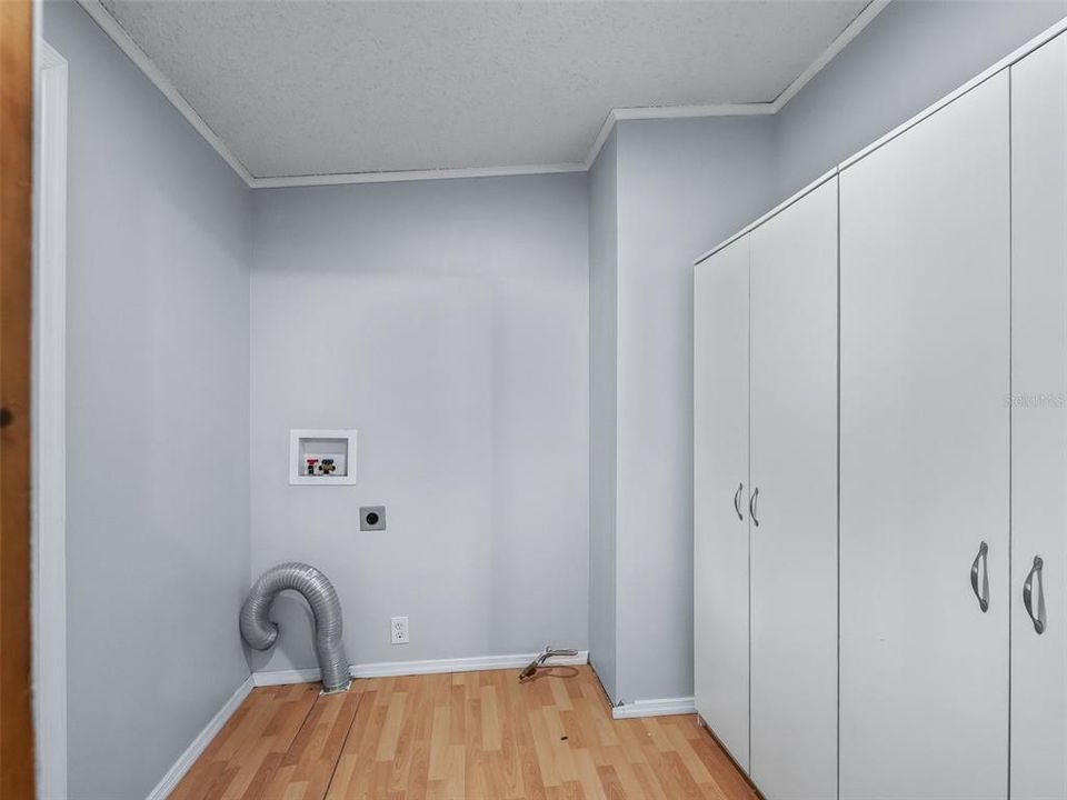 На продажу: $349,000 (3 спален, 2 ванн, 1782 Квадратных фут)