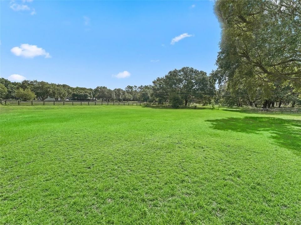 На продажу: $349,000 (3 спален, 2 ванн, 1782 Квадратных фут)