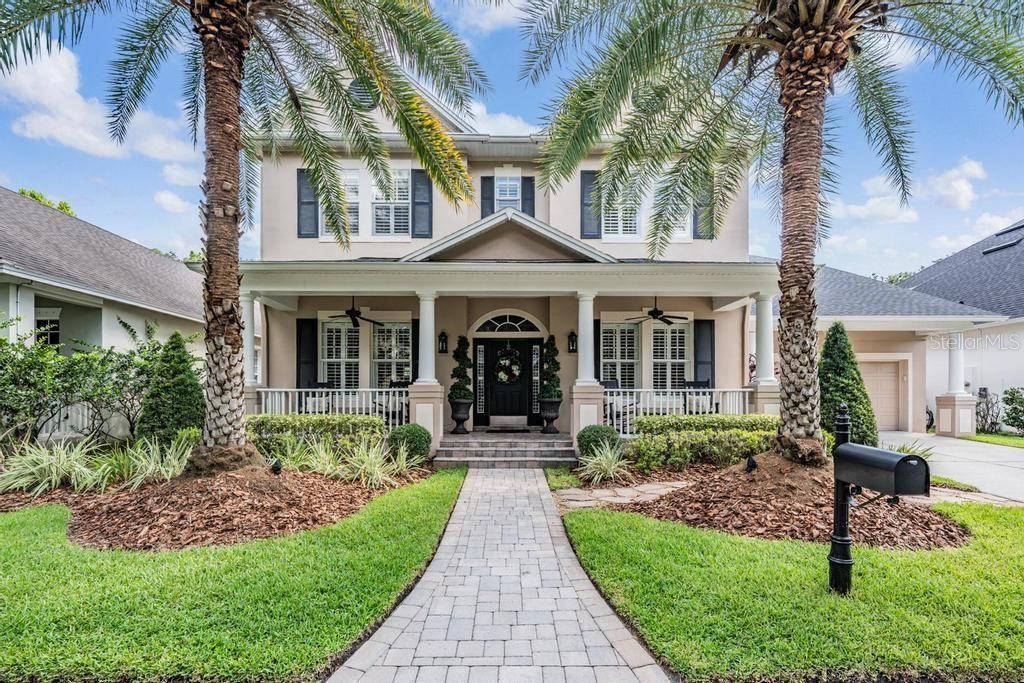 Под контрактом: $1,230,000 (4 спален, 3 ванн, 3472 Квадратных фут)