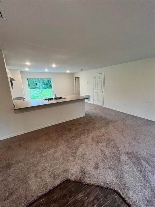 En Venta: $265,990 (3 camas, 2 baños, 1243 Pies cuadrados)