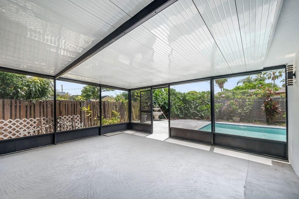 待售: $329,900 (4 贝兹, 2 浴室, 1663 平方英尺)