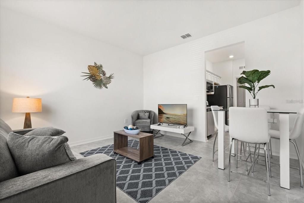 For Rent: $1,395 (1 beds, 1 baths, 800 Square Feet)