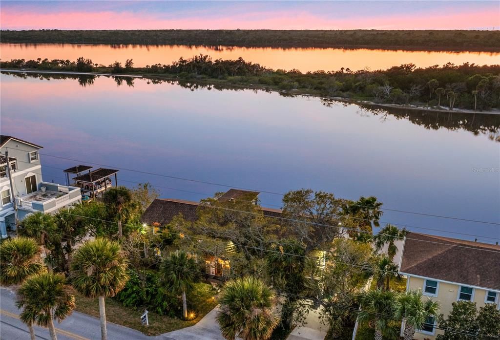 待售: $949,000 (4 贝兹, 3 浴室, 2880 平方英尺)