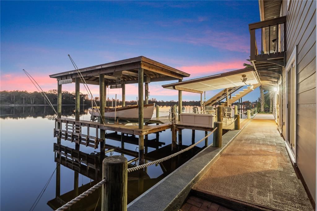 待售: $949,000 (4 贝兹, 3 浴室, 2880 平方英尺)