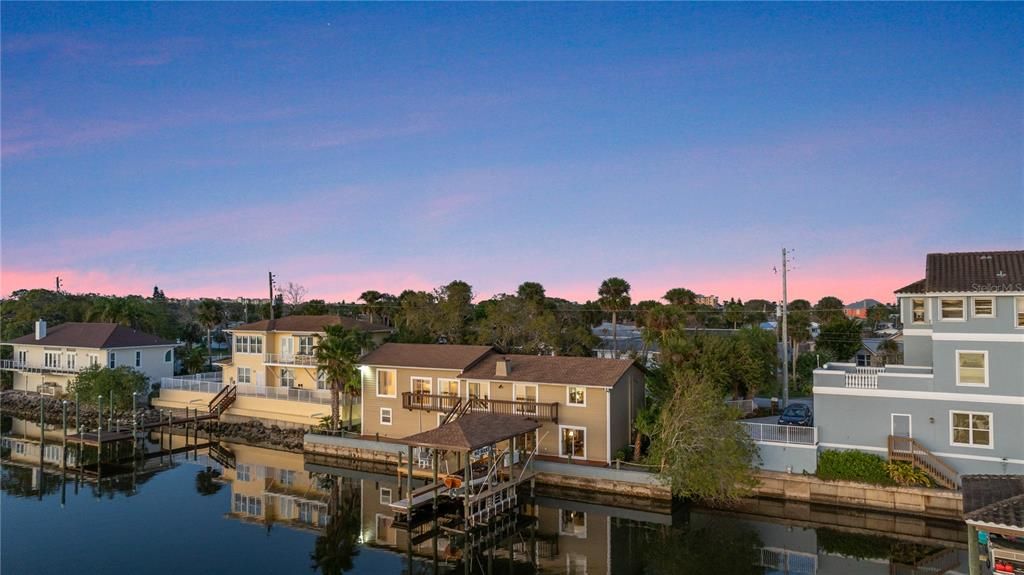 待售: $949,000 (4 贝兹, 3 浴室, 2880 平方英尺)