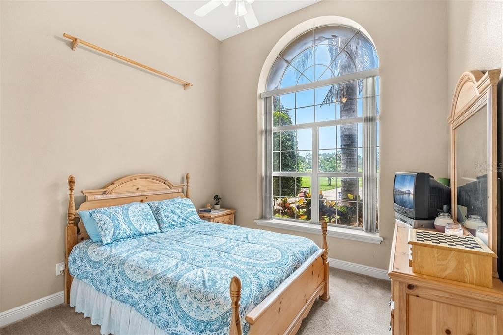 For Sale: $949,900 (4 beds, 3 baths, 2777 Square Feet)