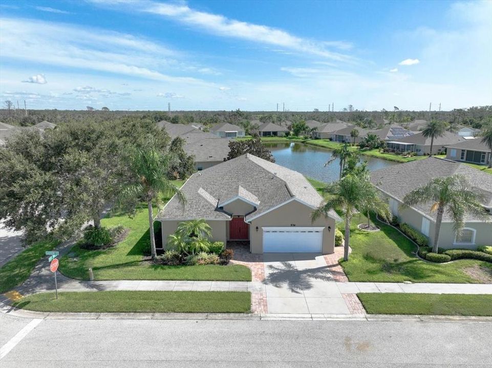 En Venta: $499,900 (3 camas, 2 baños, 2560 Pies cuadrados)