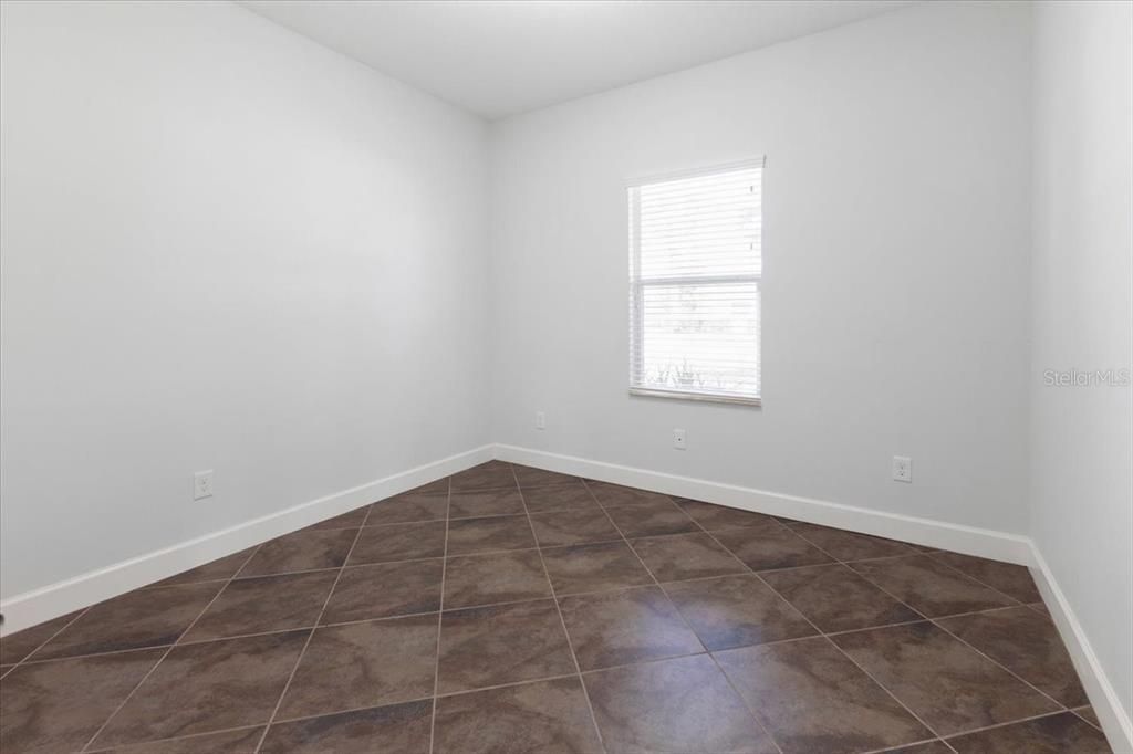 En Venta: $499,900 (3 camas, 2 baños, 2560 Pies cuadrados)