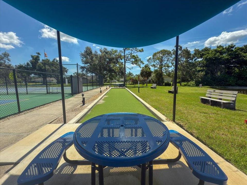 En Venta: $499,900 (3 camas, 2 baños, 2560 Pies cuadrados)