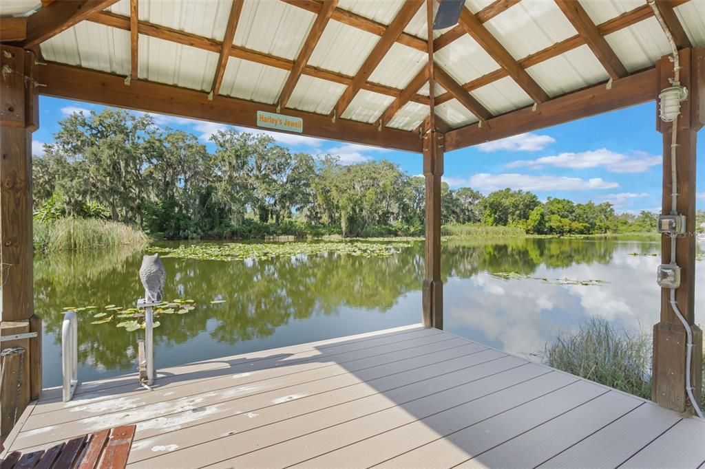 Active With Contract: $412,500 (3 beds, 2 baths, 2089 Square Feet)