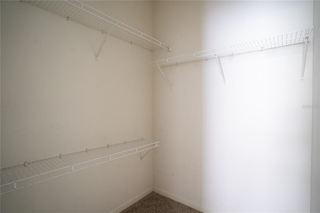 For Rent: $1,600 (2 beds, 2 baths, 1044 Square Feet)