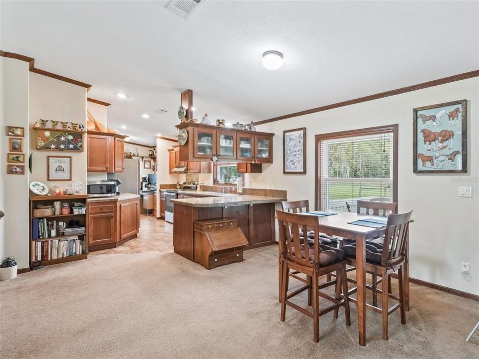 En Venta: $365,000 (3 camas, 2 baños, 1404 Pies cuadrados)