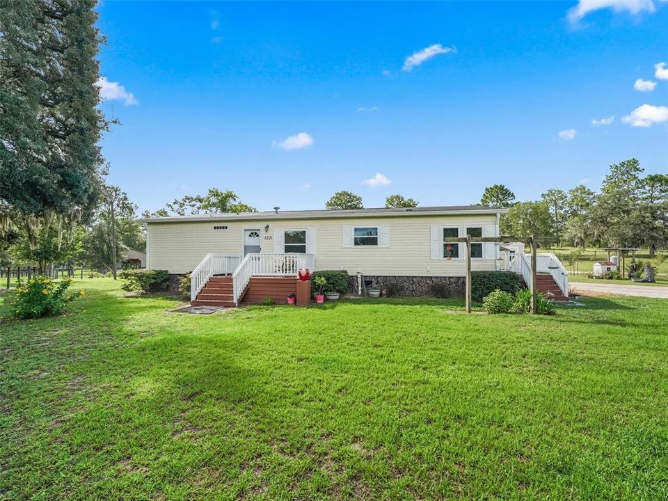 En Venta: $365,000 (3 camas, 2 baños, 1404 Pies cuadrados)