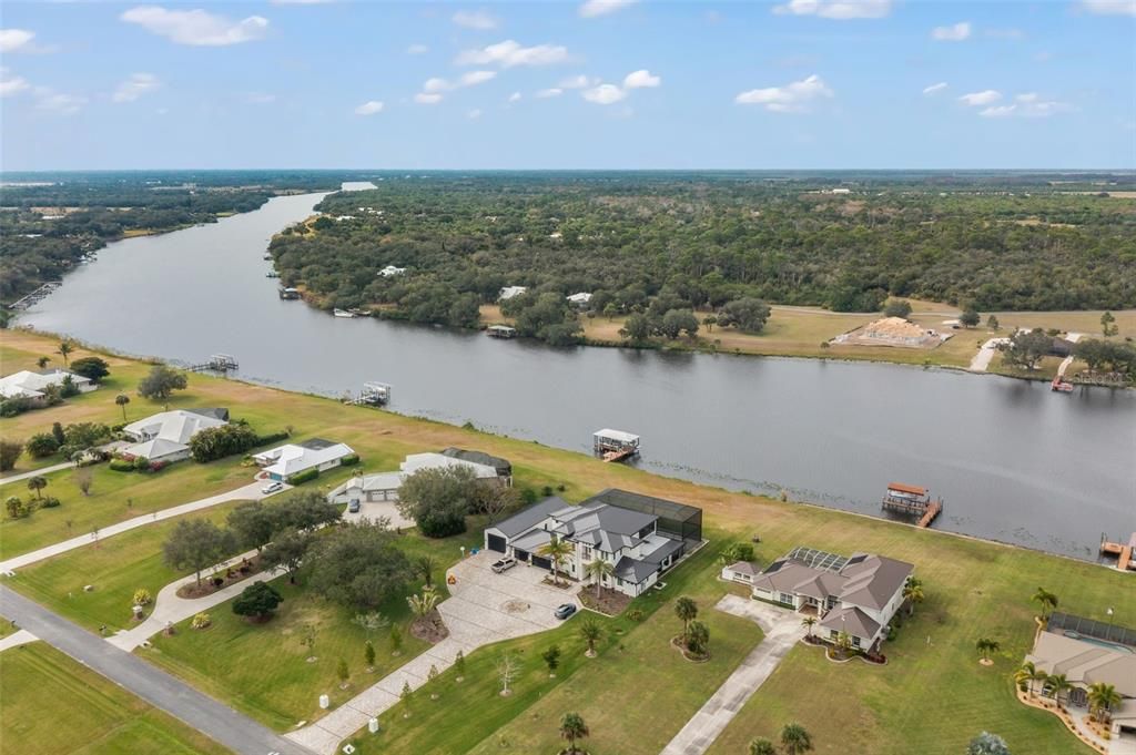 For Sale: $1,100,000 (5 beds, 3 baths, 3617 Square Feet)