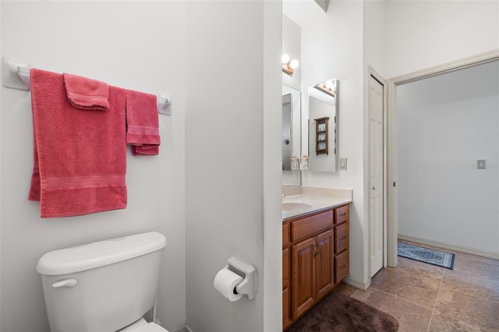 For Sale: $1,100,000 (5 beds, 3 baths, 3617 Square Feet)