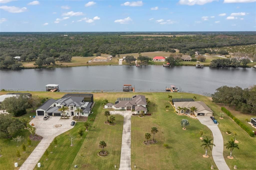 For Sale: $1,100,000 (5 beds, 3 baths, 3617 Square Feet)