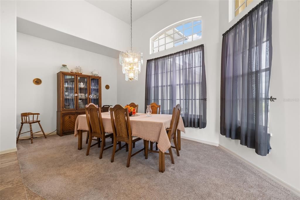 For Sale: $1,100,000 (5 beds, 3 baths, 3617 Square Feet)