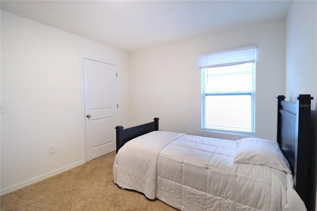 出租: $2,600 (3 贝兹, 2 浴室, 1615 平方英尺)