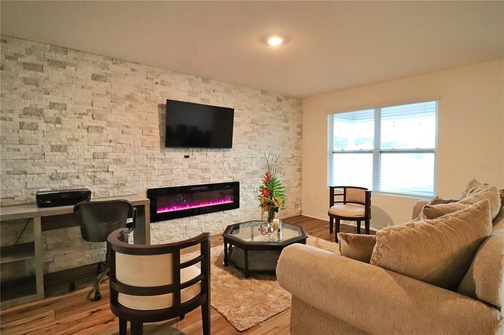 出租: $2,600 (3 贝兹, 2 浴室, 1615 平方英尺)