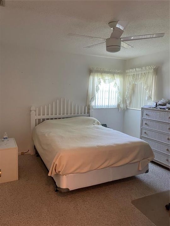 For Sale: $265,000 (2 beds, 2 baths, 1416 Square Feet)