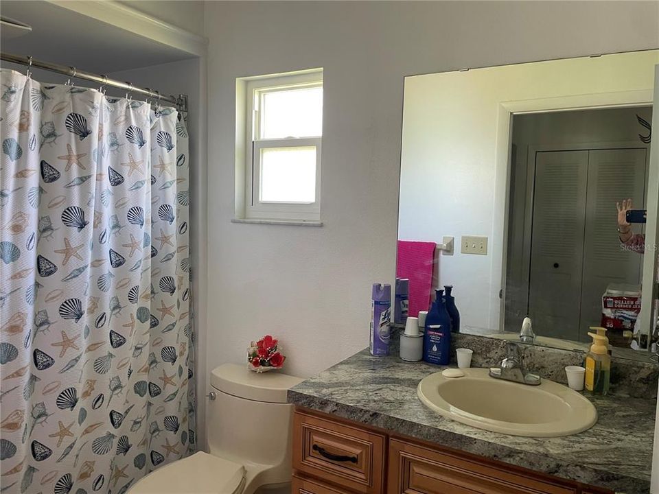 For Sale: $265,000 (2 beds, 2 baths, 1416 Square Feet)