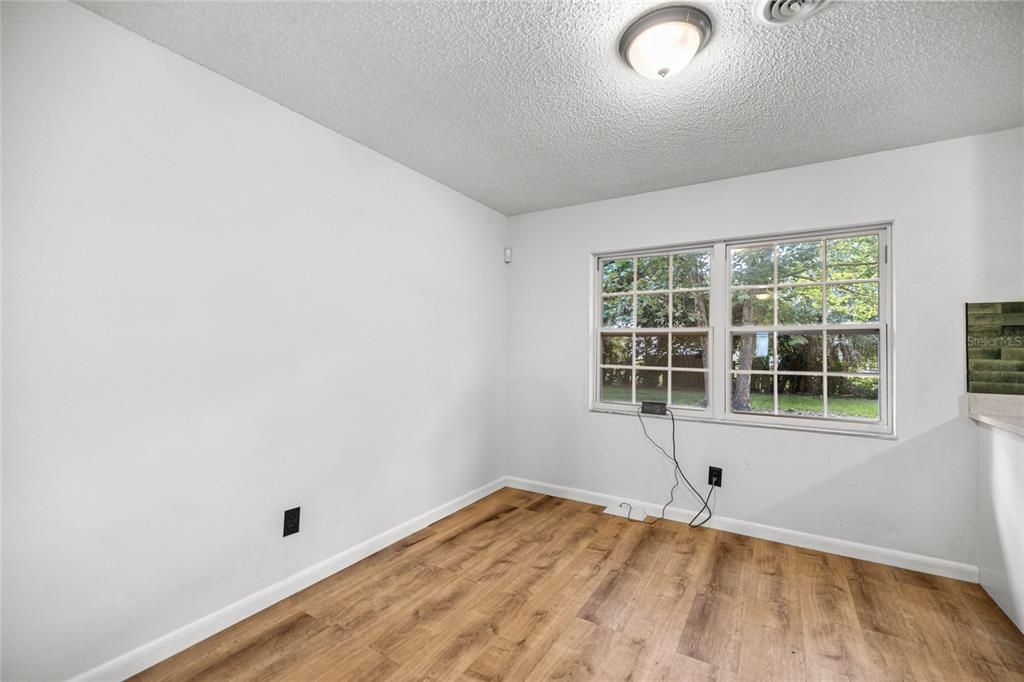 Activo con contrato: $223,900 (3 camas, 2 baños, 1424 Pies cuadrados)