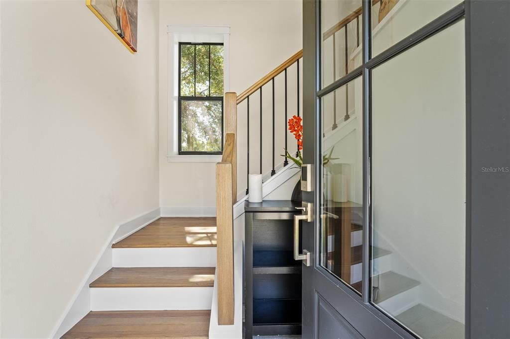 For Sale: $1,550,000 (3 beds, 2 baths, 2405 Square Feet)