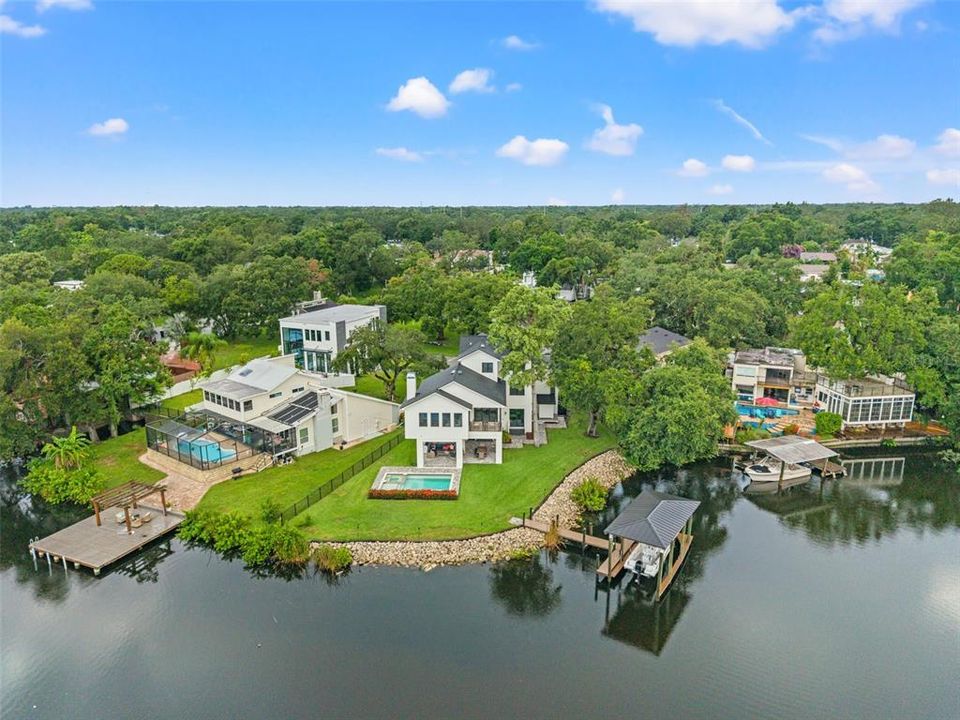 For Sale: $1,550,000 (3 beds, 2 baths, 2405 Square Feet)