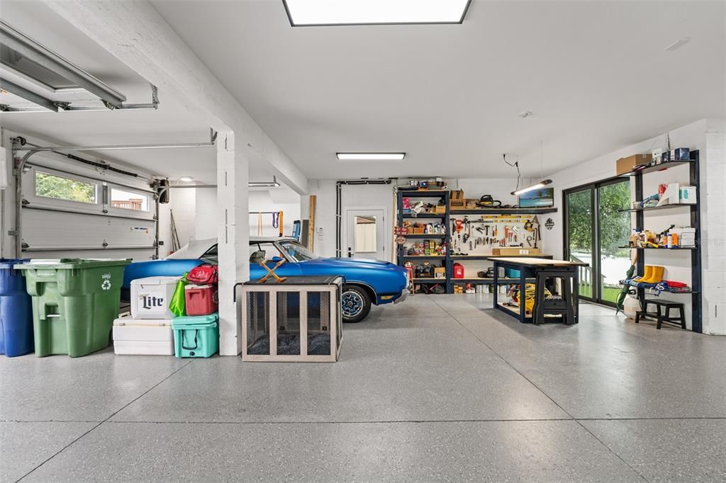 For Sale: $1,550,000 (3 beds, 2 baths, 2405 Square Feet)