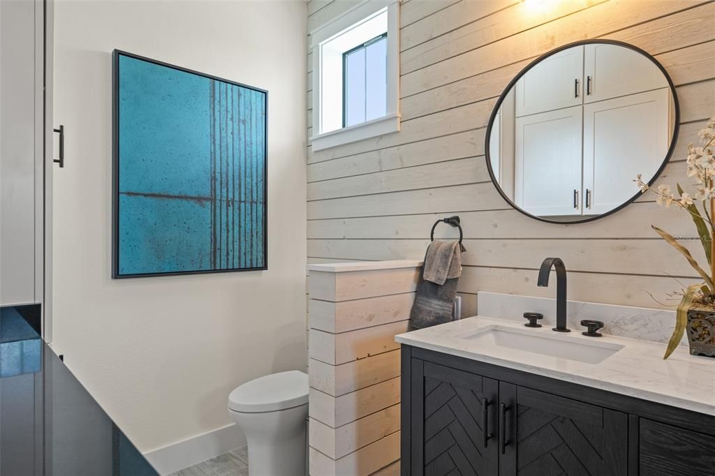 For Sale: $1,550,000 (3 beds, 2 baths, 2405 Square Feet)