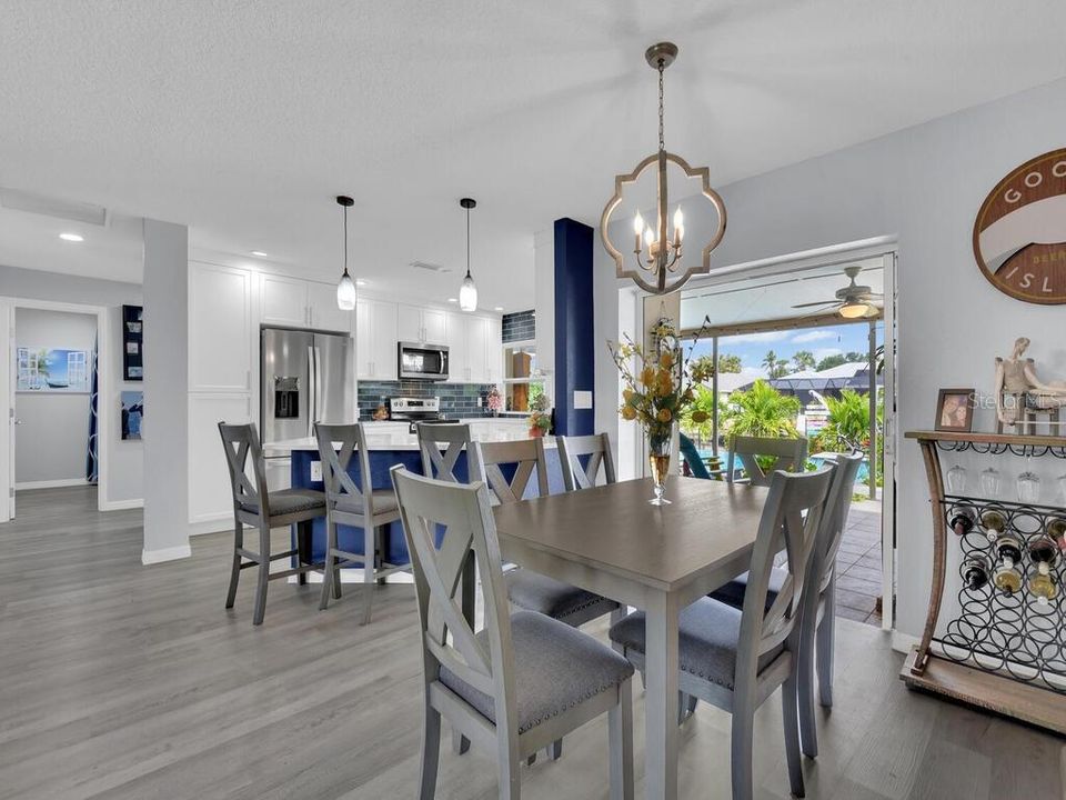 待售: $649,000 (3 贝兹, 2 浴室, 1436 平方英尺)