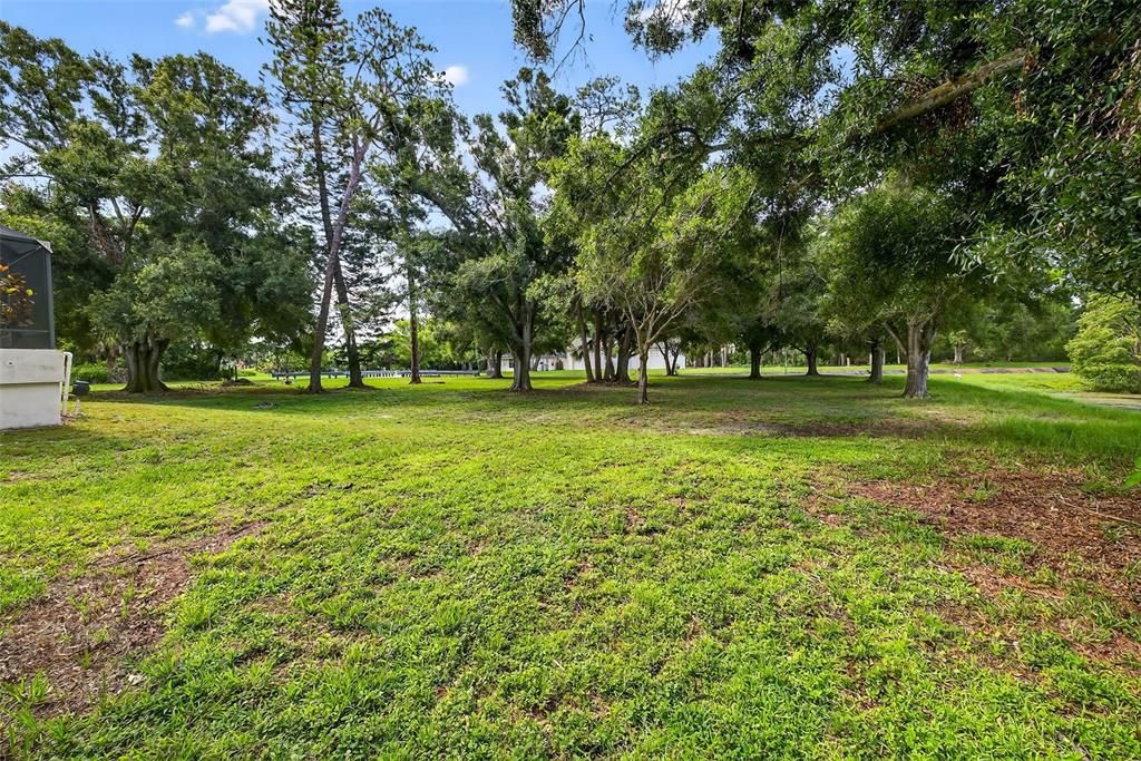 For Sale: $1,425,000 (4.43 acres)