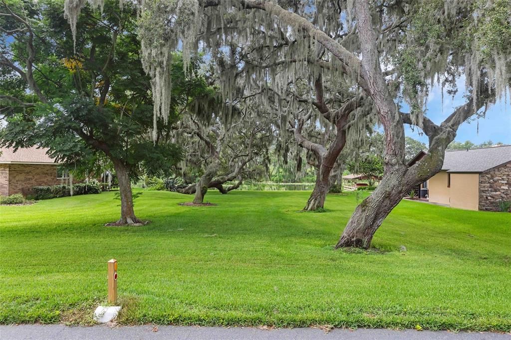 最近售出: $108,500 (0.31 acres)